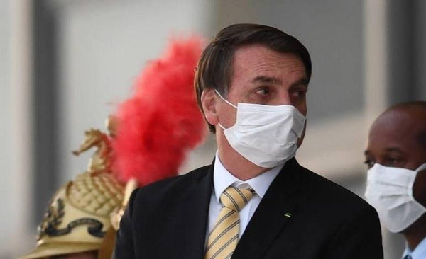 HOY / Bolsonaro declara apoyo a Trump pero dice que buscaría relación con Biden