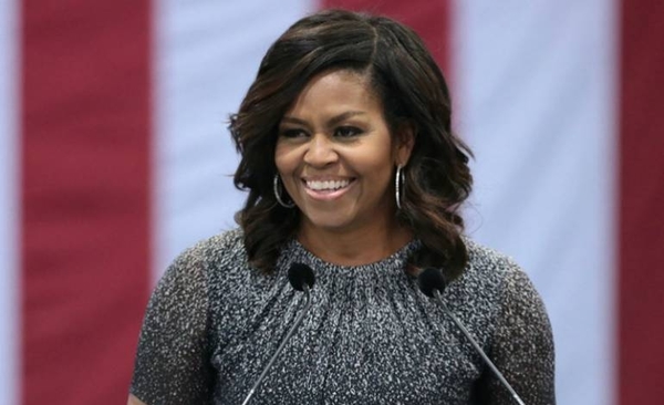 HOY / Michelle Obama emitirá su propio pódcast en Spotify