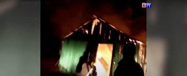 Familia lo pierde todo tras incendiarse su casa | Noticias Paraguay