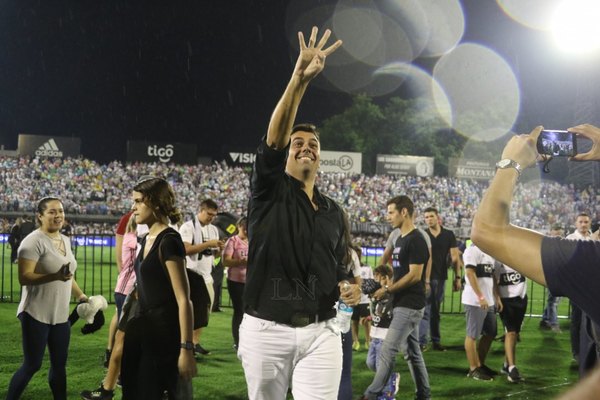 Olimpia no quiere parar: Trovato pide avanzar 'con tranquilidad y responsabilidad'