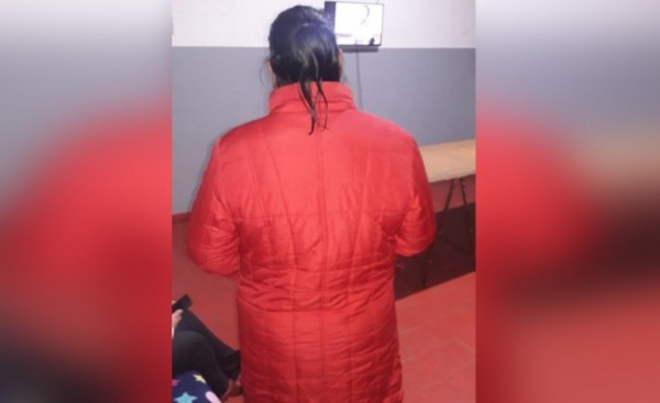 Dopó a un anciano para robarle dinero y ya está detenida