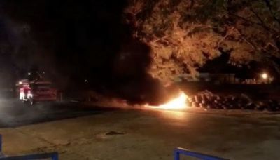 Desconocidos incendian cubiertas en la línea internacional