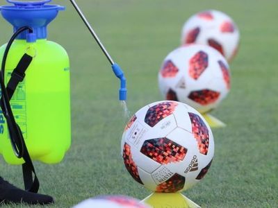 Covid-19 positivo en clubes: postergan tres partidos del Torneo Apertura