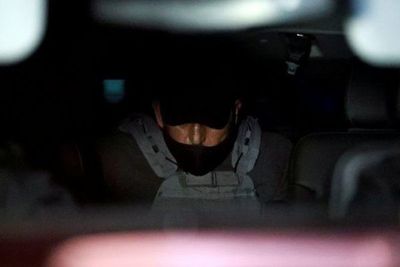 Exjefe de petrolera Pemex ingresa a hospital tras llegar a México extraditado