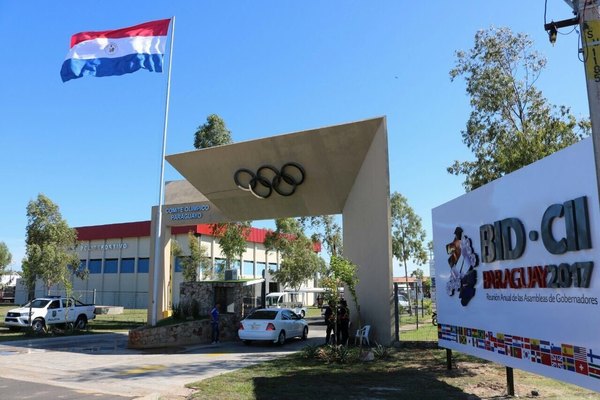El COP reacciona a casos positivos de jugadores de Guaraní y árbitros