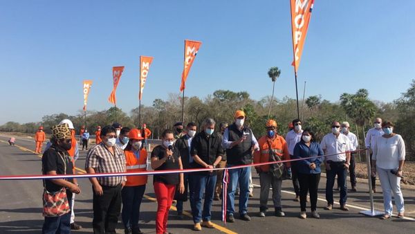 "Yo no critico a quienes me critican, les felicito, yo soy demócrata"- Mario Abdo