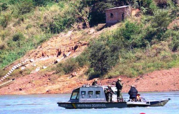 Realidad al DESNUDO: ribera del río Paraná en CDE es zona liberada para el tráfico y el contrabando