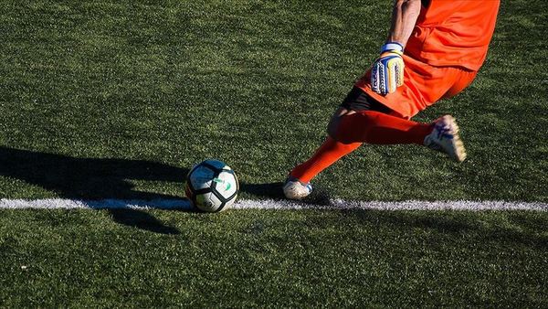 No habrá fútbol este fin de semana tras una serie de contagios masivos