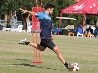 Albirrojos cierran 4ta. semana de entrenamientos - APF