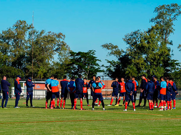 Cerro Porteño seguirá midiendo el funcionamiento de su equipo