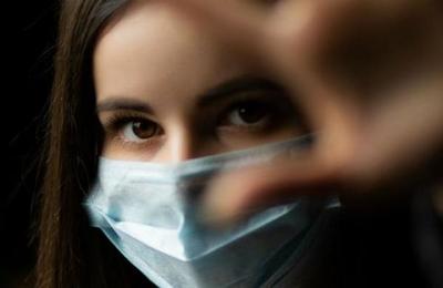 Reino Unido encarga a una espía el rastreo de rebrotes de coronavirus - SNT