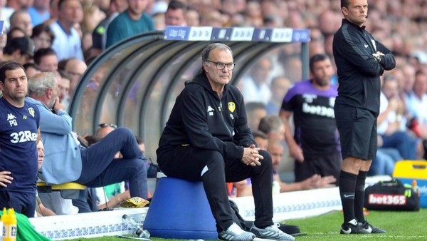 De la mano de “el loco” Bielsa, Leeds United asciende a la Premier League - Megacadena — Últimas Noticias de Paraguay