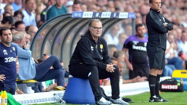 De la mano de “el loco” Bielsa, Leeds United asciende a la Premier League - Megacadena — Últimas Noticias de Paraguay