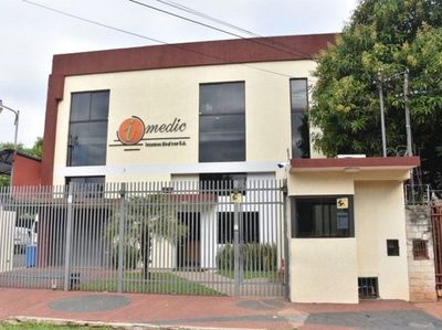 Defensa de representante de Imedic desmiente rebeldía de su cliente y denuncia que no le dejan acceder a carpeta fiscal » Ñanduti