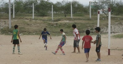 Futbolacho y pikivolley en espacios públicos de Asunción siguen prohibidos