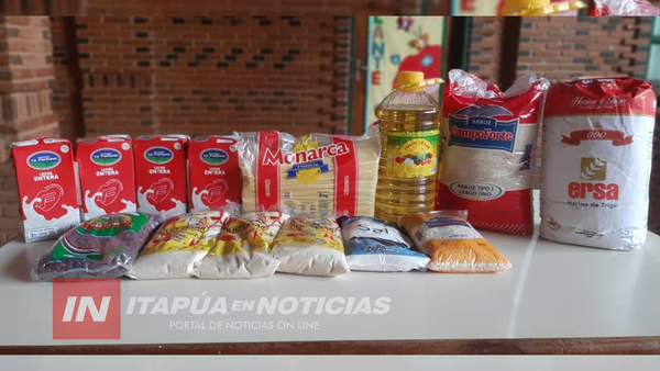 ENTREGA DE VÍVERES A FAMILIAS DE ESCOLARES EN FRAM.