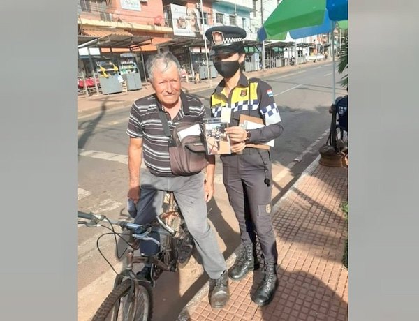 En bici te hace fotos de “tu primera pandemia” | Crónica