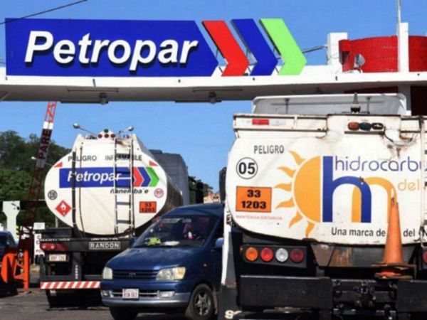 Petropar reduce exigencia sobre calificación en licitación de seguro