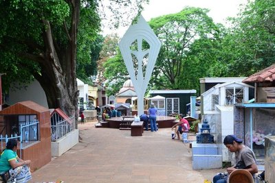 Crisis en el cementerio esteño: “Ya no tenemos espacio” | Crónica