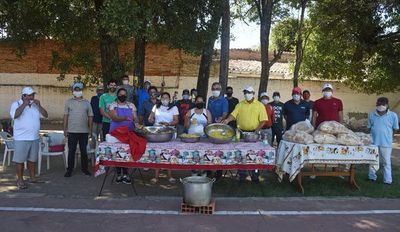 Acto benéfico de  caddies - Polideportivo - ABC Color