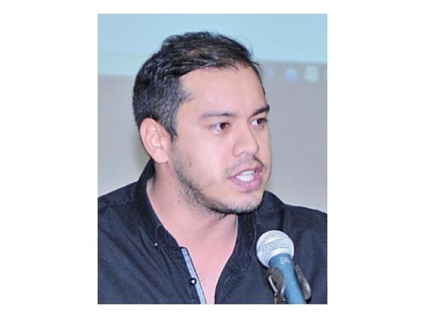 Intendente da positivo y cierra Comuna