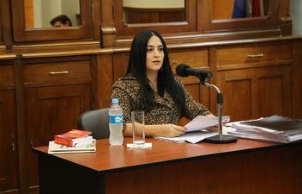 Militares no tienen atribuciones para detener a las personas, según la fiscala Katia Uemura