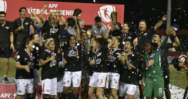 La APF, sobre fondos para el fútbol femenino - Fútbol - ABC Color