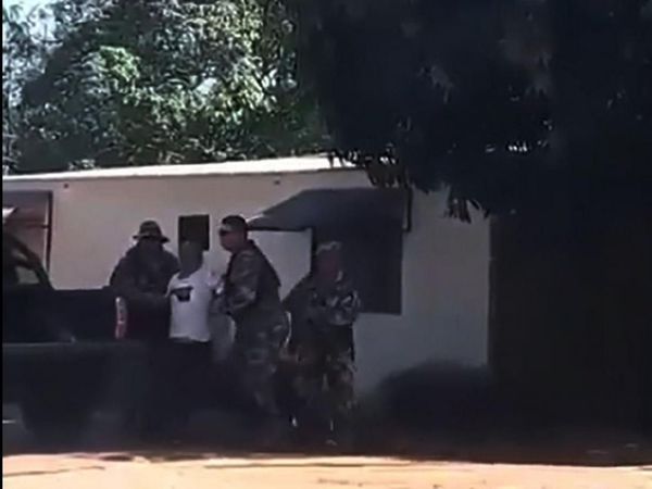 Ejército alega que periodista detenido intentó cruzar a Brasil
