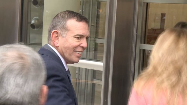 Napout da positivo al Covid-19 mientras se aguarda revisión de su situación por la Justicia americana - ADN Paraguayo