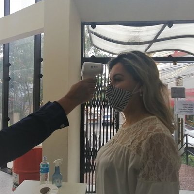 Toma de temperatura con termómetro infrarrojo: ¿Cuál es el sitio correcto?