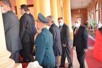 Representantes de Poderes del Estado se reúnen para tratar planes de recuperación económica tras la crisis por Covid » Ñanduti