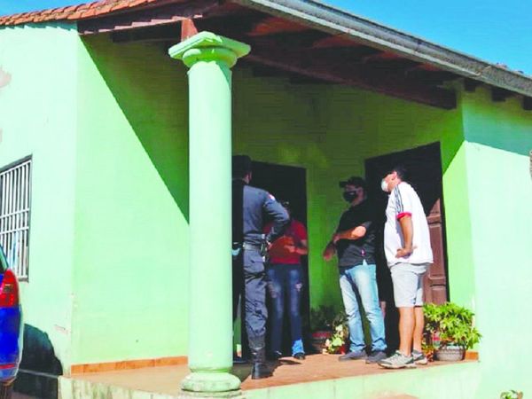 Investigan extraña muerte de una profesora en Tobatí