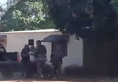 Fiscala Uemura: Militares no tienen atribuciones para detener a las personas