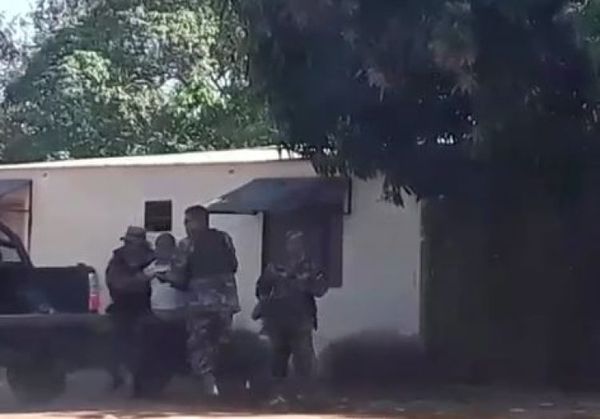 Fiscala Uemura: Militares no tienen atribuciones para detener a las personas