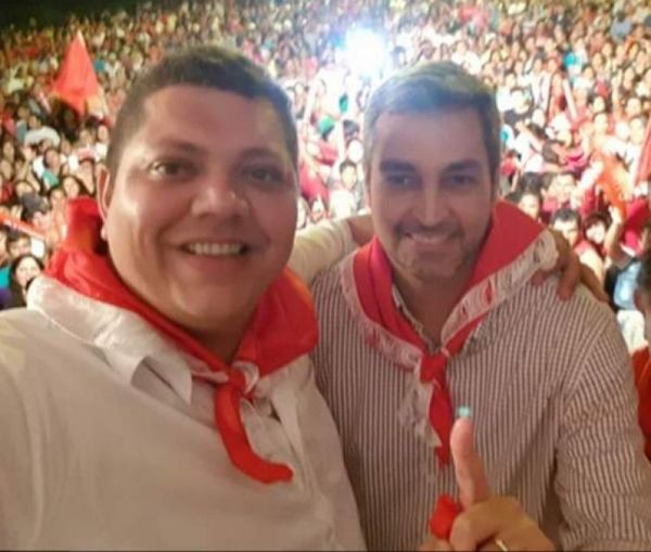 Diputado Juancho Acosta sigue ausente ante manifestación de comerciantes pedrojuaninos