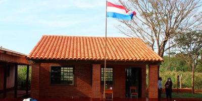 Inauguran aulas en escuelas rurales de Hernandarias