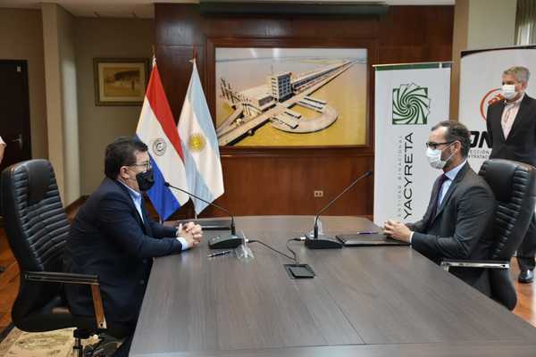 Yacyretá y Contrataciones Públicas firman convenio para transparentar gestión - El Trueno