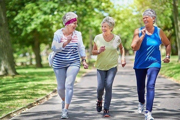 HOY / Elaboran guía de actividades físicas para mujeres mayores de 60