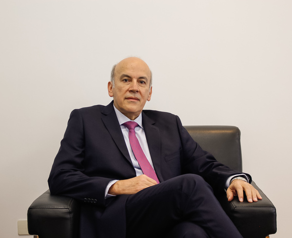 Carlos Raúl Moreno: “Apuntamos a seguir siendo el banco paraguayo líder del mercado”