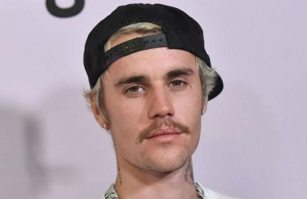 Justin Bieber exige identificar a las dos mujeres que lo acusaron de abuso sexual en las redes sociales - SNT