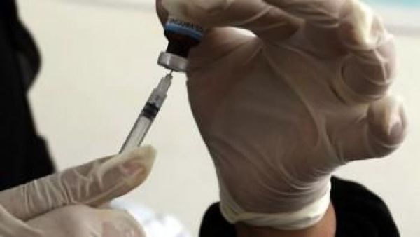 Vacuna contra el Covid de Oxford genera anticuerpos y es
