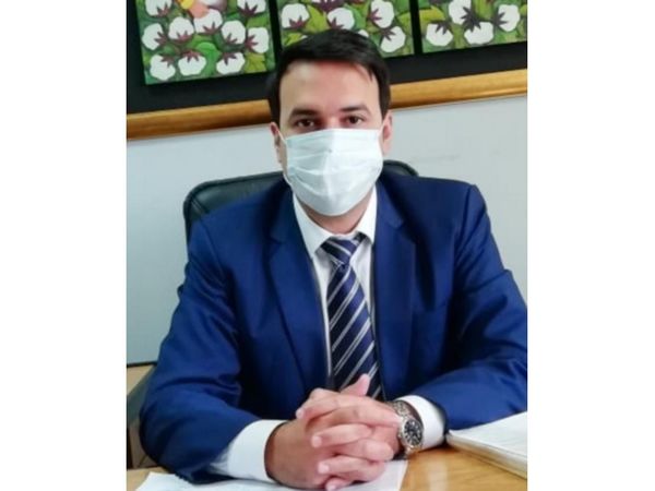 Escapó de boda en CDE y denunció a tío por abuso en Baires