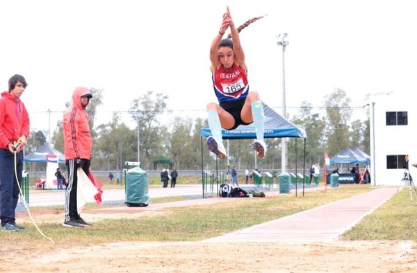 FPA destaca a Ana Paula, en lanzamiento de su Newsletter - Polideportivo - ABC Color