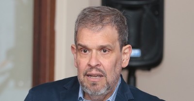 Ferreira: Capacidad de pagar intereses llega a su tope