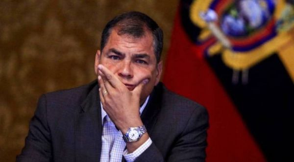 Ratifican condena de 8 años de cárcel al expresidente Rafael Correa