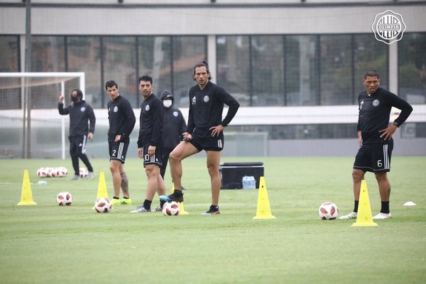 El plantel de Olimpia repitió testeo del Covid-19