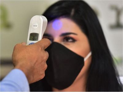 Covid-19: Toma de temperatura con infrarrojo en la frente: ¿Daña o no?