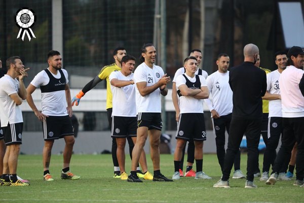 Un solo positivo en Olimpia y se confirma el duelo ante Luqueño