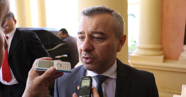 Asesor político de Abdo Benítez manifestó que “tenemos mucho de qué sentirnos orgullosos”
