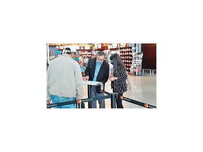 Repatriados llegaron vía aérea de Uruguay
